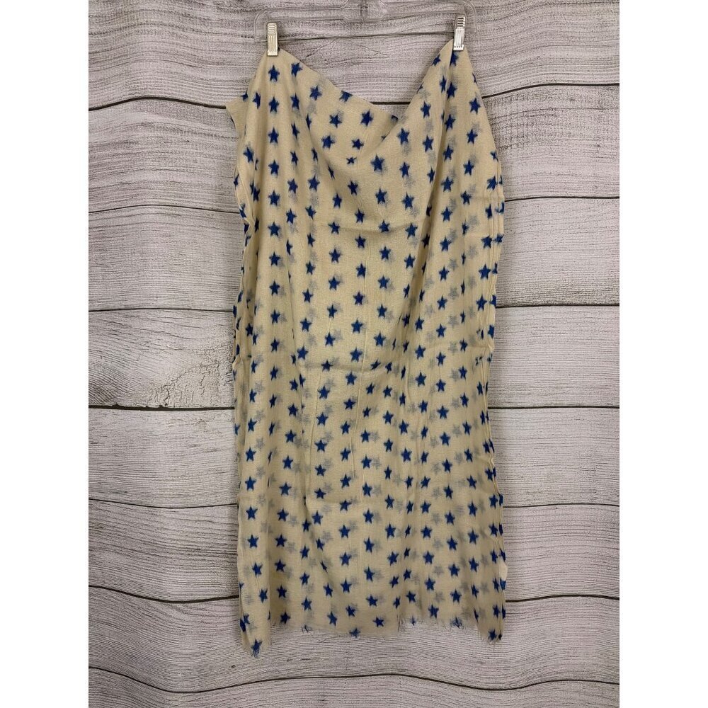 Torrente Cream & Blue Star Pattern Scarf With Fringe Edges